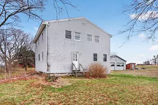 843 Upper St, Turner, ME 04282 - Photo 4