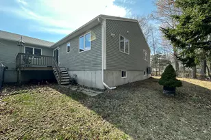 35 Burnt Mill Rd, Wells, ME 04090 - Photo 4