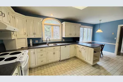 4 Dorcas Avenue, Caribou, ME 04736 - Photo 10