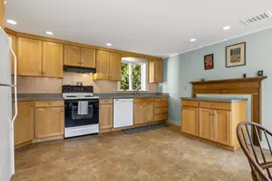 15 High St, Damariscotta, ME 04543 - Photo 14