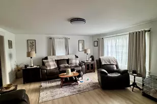 549 Hudson Rd, Glenburn, ME 04401 - Photo 10