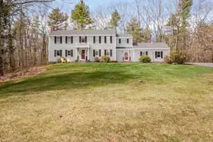 8 Halls Hill Rd, Falmouth, ME 04105 - Photo 4