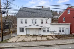 16 Main St, Topsham, ME 04086 - Photo 2