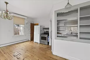 330 E Main St, Searsport, ME 04974 - Photo 6
