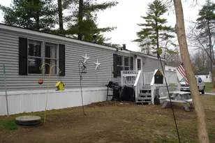 9 Holiday Ln, Standish, ME 04084 - Photo 4