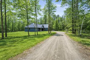 10 Dandelion Rock Ln, Belgrade, ME 04917 - Photo 2