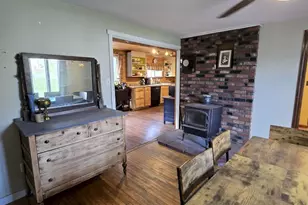 28 Prospect St, Wilton, ME 04294 - Photo 18