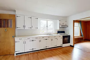 23 Eaton St, Lewiston, ME 04240 - Photo 4