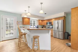 11 Hovey Ln, Brunswick, ME 04011 - Photo 8