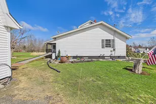 344 W Ridge Rd, Cornville, ME 04976 - Photo 34