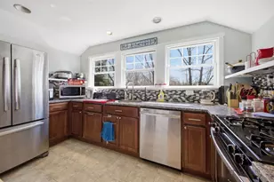 27 Fowler Rd, Cape Elizabeth, ME 04107 - Photo 6