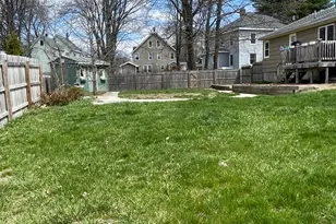 19 Hicks St, Portland, ME 04103 - Photo 16