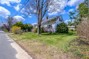 9 Pleasant Ave, Scarborough, ME 04074 - Photo 4