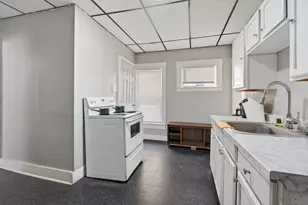 153 Pine St, Lewiston, ME 04240 - Photo 24