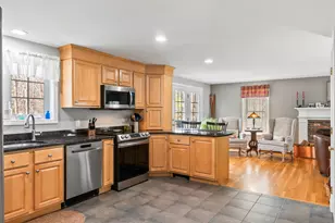 1126 Coles Hill Rd, Wells, ME 04090 - Photo 10