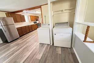 13 Green St, Houlton, ME 04730 - Photo 22