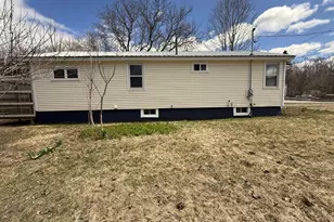 13 Green St, Houlton, ME 04730 - Photo 34