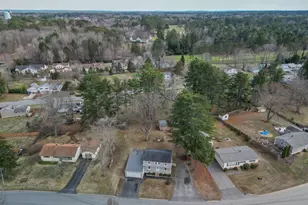 7 Patricia Rd, Brunswick, ME 04011 - Photo 8