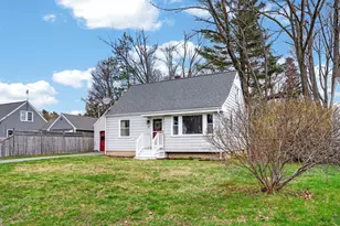 77 Dorset St, Portland, ME 04102 - Photo 2