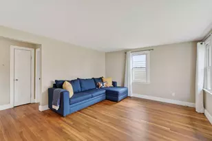 77 Dorset St, Portland, ME 04102 - Photo 12