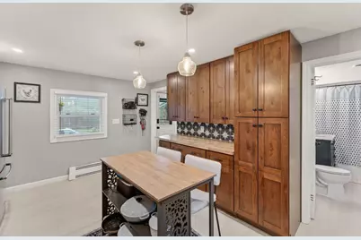 376 S Belfast Avenue, Augusta, ME 04330 - Photo 14