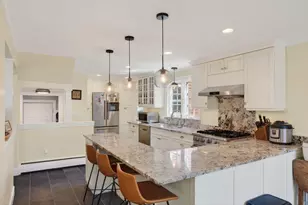 23 Neal St, Portland, ME 04102 - Photo 18