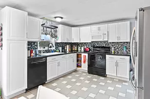 11 Michelle Way, Saco, ME 04072 - Photo 6