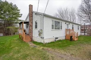 7 Watts Ln, Thomaston, ME 04861 - Photo 2