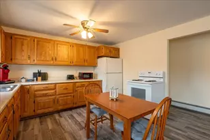 7 Watts Ln, Thomaston, ME 04861 - Photo 8