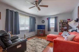 7 Watts Ln, Thomaston, ME 04861 - Photo 4
