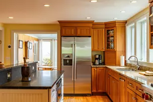 107 Bay View St, Camden, ME 04843 - Photo 32