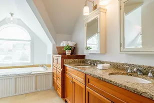 107 Bay View St, Camden, ME 04843 - Photo 48