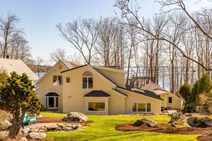 107 Bay View St, Camden, ME 04843 - Photo 14