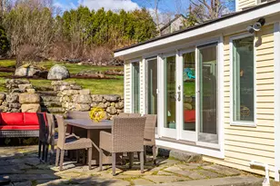 107 Bay View St, Camden, ME 04843 - Photo 10
