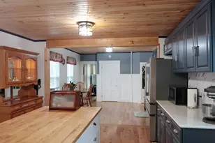 94 Rochester St, Berwick, ME 03901 - Photo 4