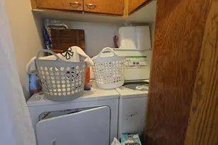 239 East Ave, Lewiston, ME 04240 - Photo 30