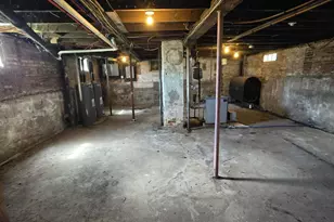 239 East Ave, Lewiston, ME 04240 - Photo 40