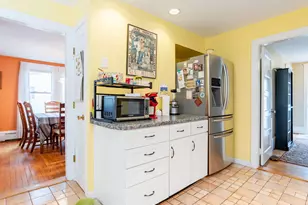 17 Belfort St, Portland, ME 04103 - Photo 10
