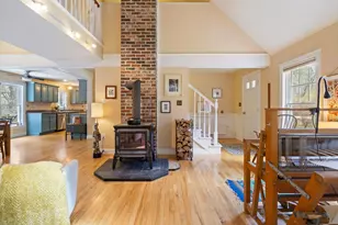 18 Glenview Rd, Freeport, ME 04032 - Photo 6