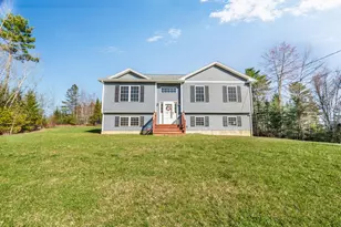 2016 Hemlock Dr, Hermon, ME 04401 - Photo 2