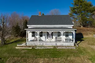 50 Grove St, Machias, ME 04654 - Photo 2