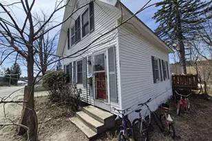 27 Royal St, Winthrop, ME 04364 - Photo 4