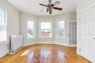 22 Cumberland Ave, Portland, ME 04101 - Photo 8