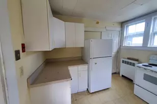 17 Summer St, Dover Foxcroft, ME 04426 - Photo 6
