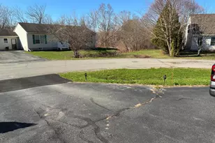 15 Nevelson St, Rockland, ME 04841 - Photo 4