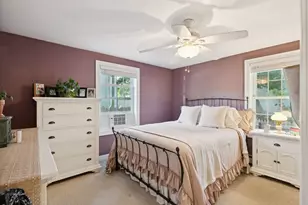 32 Robinson St, South Portland, ME 04106 - Photo 16