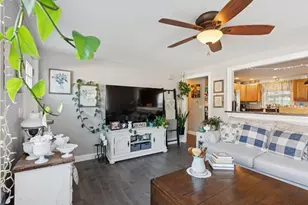 32 Robinson St, South Portland, ME 04106 - Photo 10