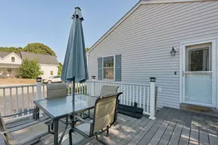 32 Robinson St, South Portland, ME 04106 - Photo 4