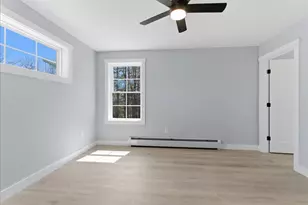 10 Meadow Ln, Oxford, ME 04270 - Photo 46