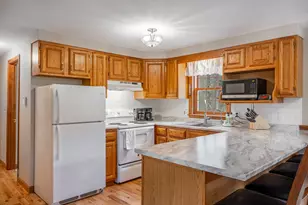 19 Woodridge Dr, Standish, ME 04085 - Photo 10
